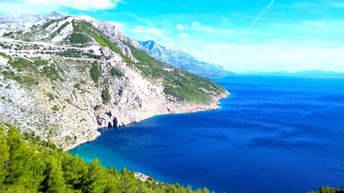 Turiststaden Makarska - Rivieran i Kroatien