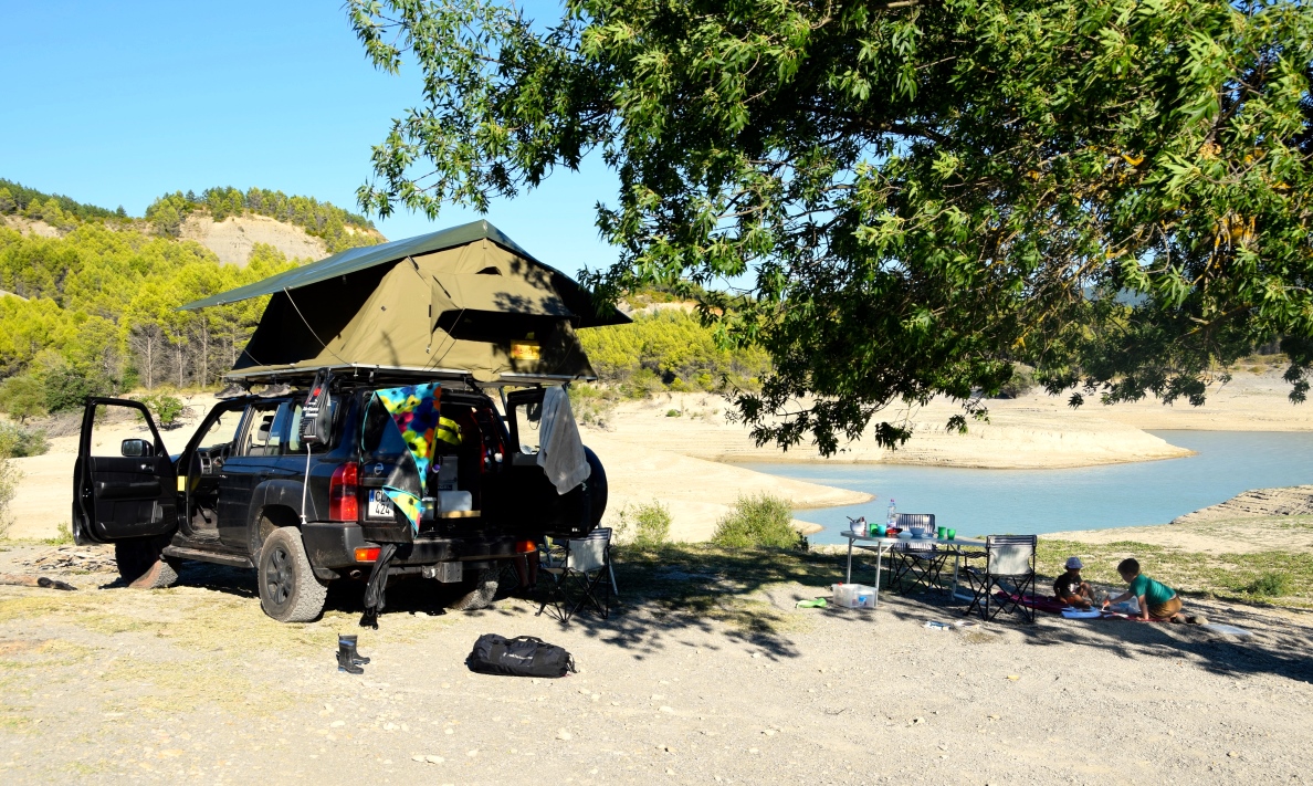Ida Marken och familjen campar vid en sjö i spanska Pyrenéerna förra sommaren