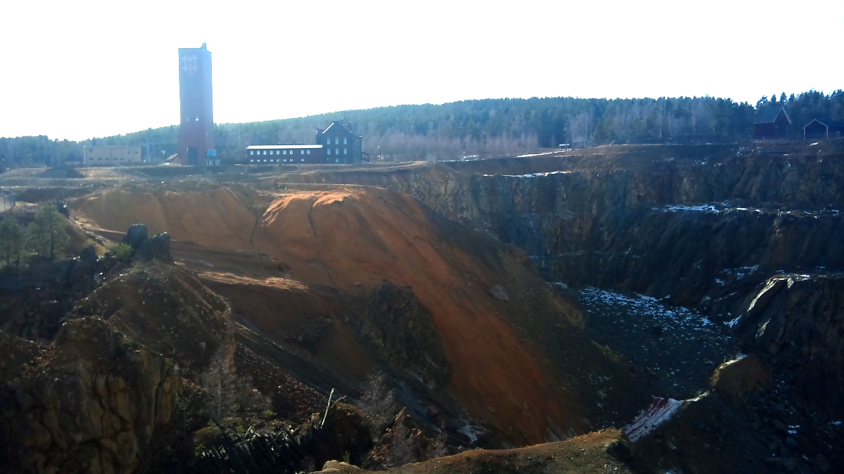 Stora Stöten - hålet som blev till när gruvan kollapsade 1687