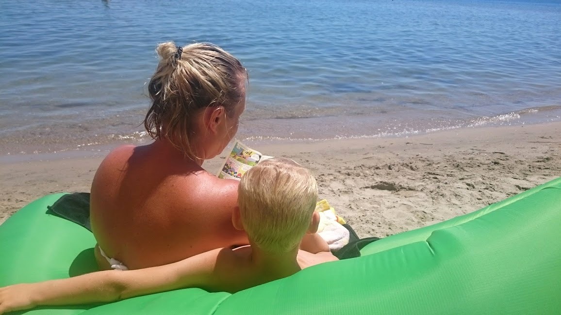 Sagostund på stranden