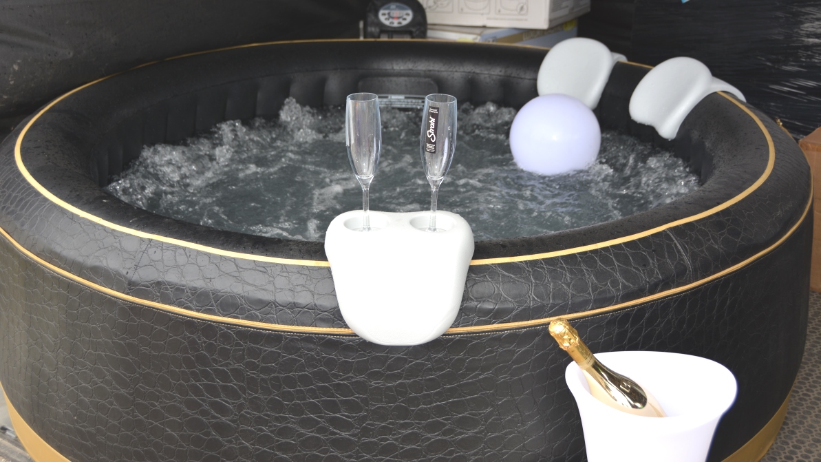 Uppblåsbar pool