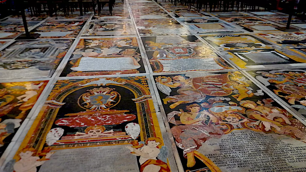 Golvet i St Johns cathedral
