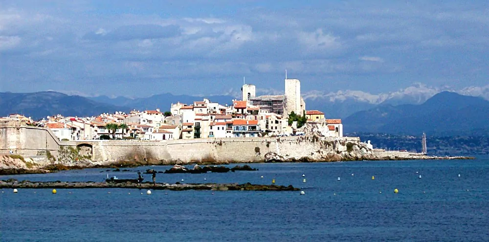 Antibes-panorama