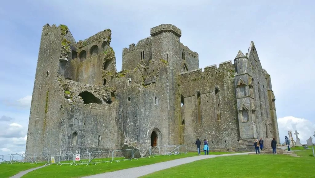 Rock of Cashel, Cashelklippan på Irland