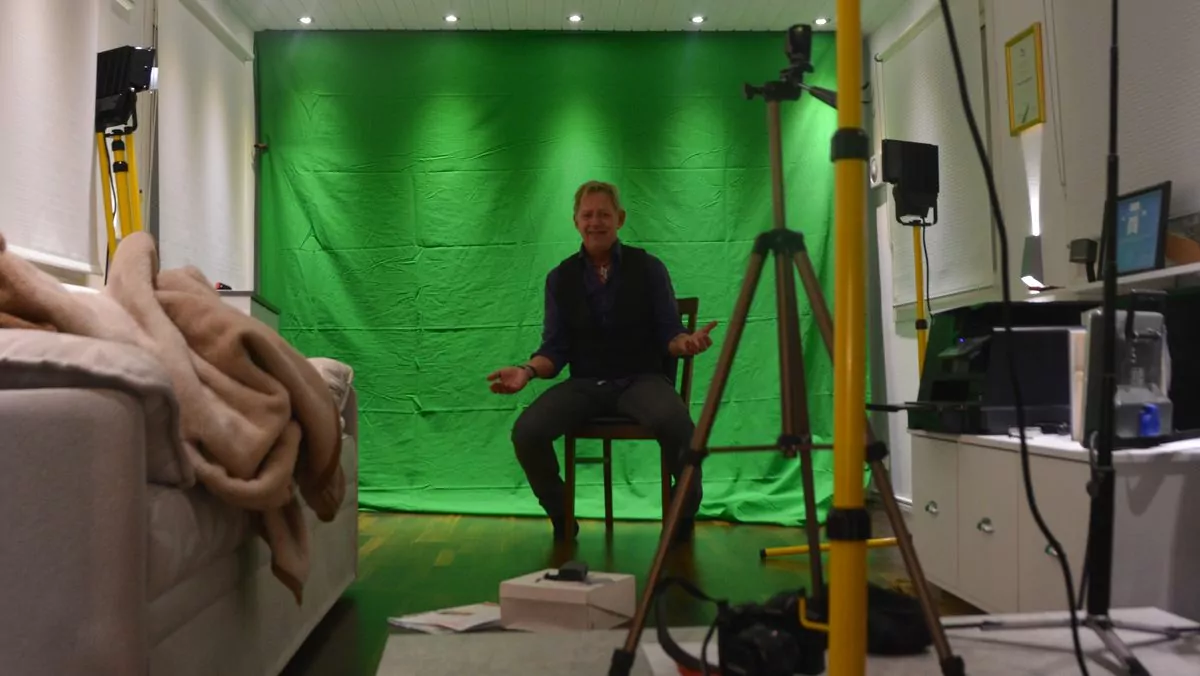 Green screen