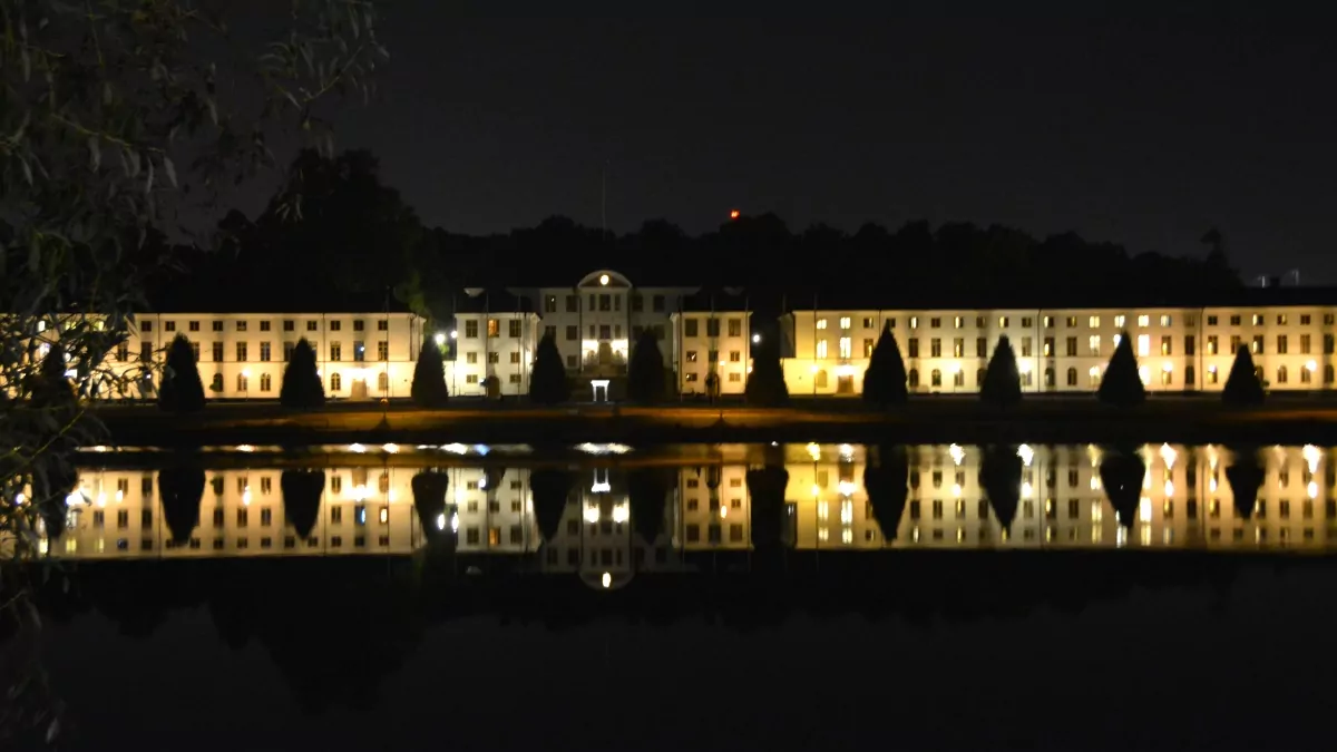 Karlbergs slott i lördags natt