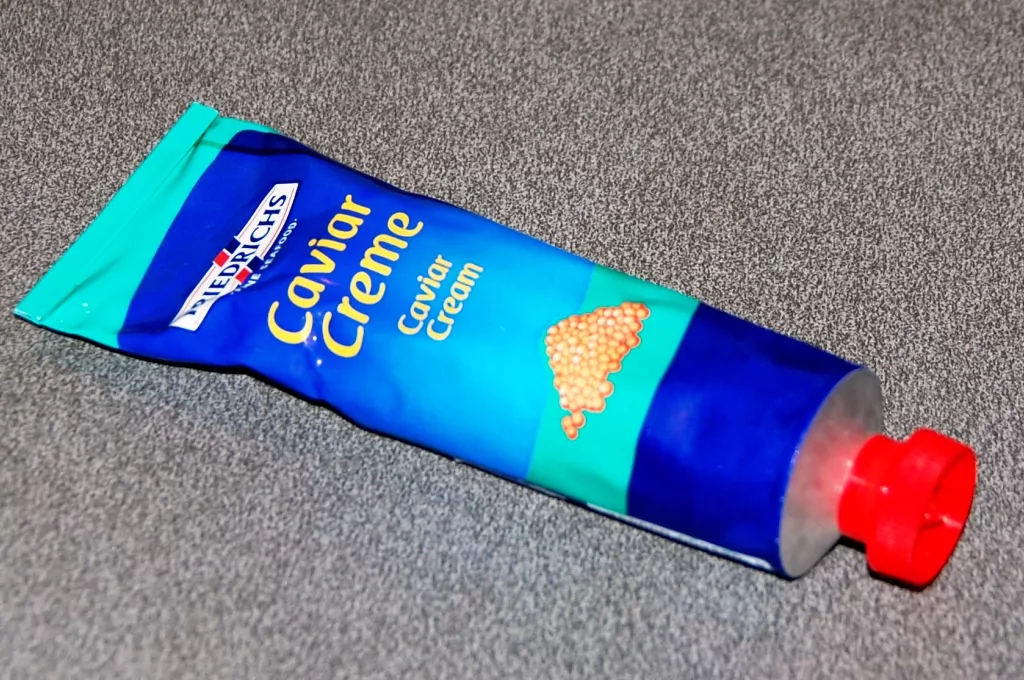 "Caviar creme" köpt på Konzum i Kroatien