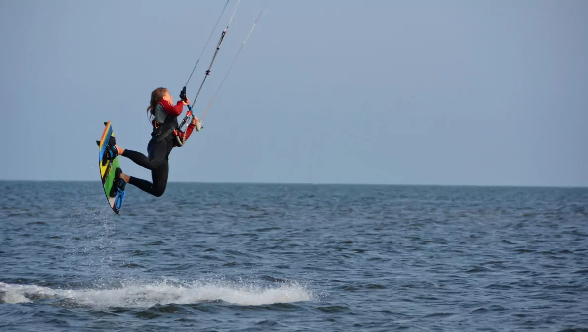 Kitesurfing