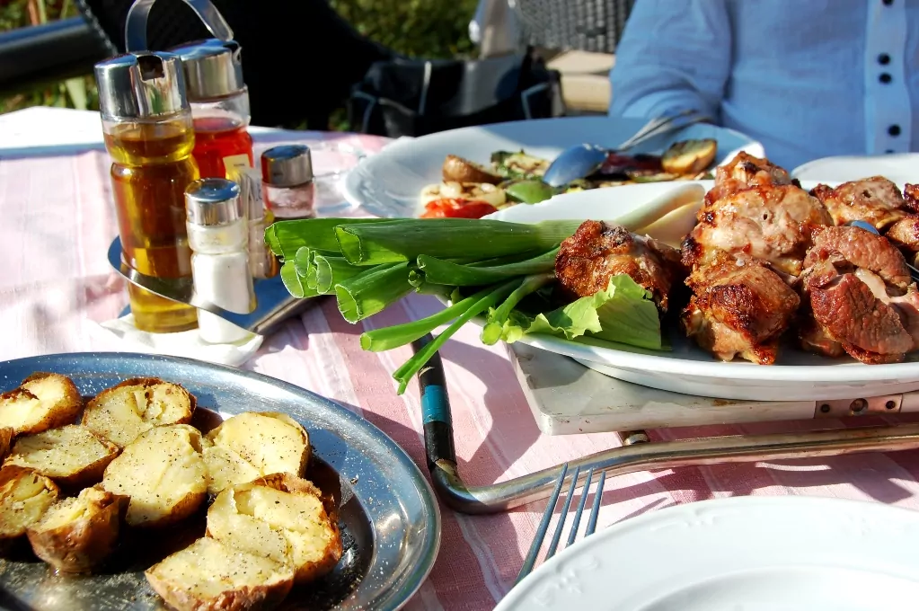 Lunchen på restaurang Kopacina på Brac