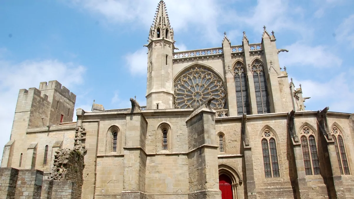 Kyrka Carcassonne