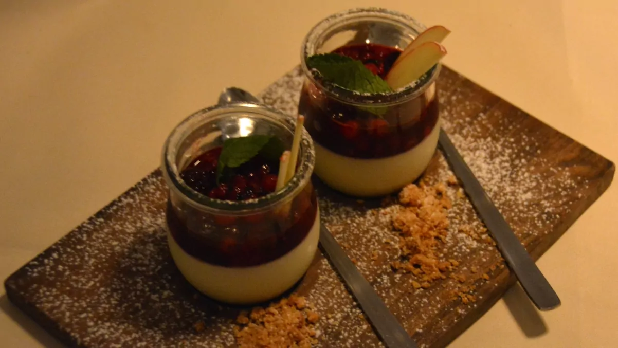 Pannacotta på restaurang Sonnmatten