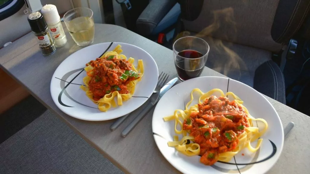 Pasta med tomatsås