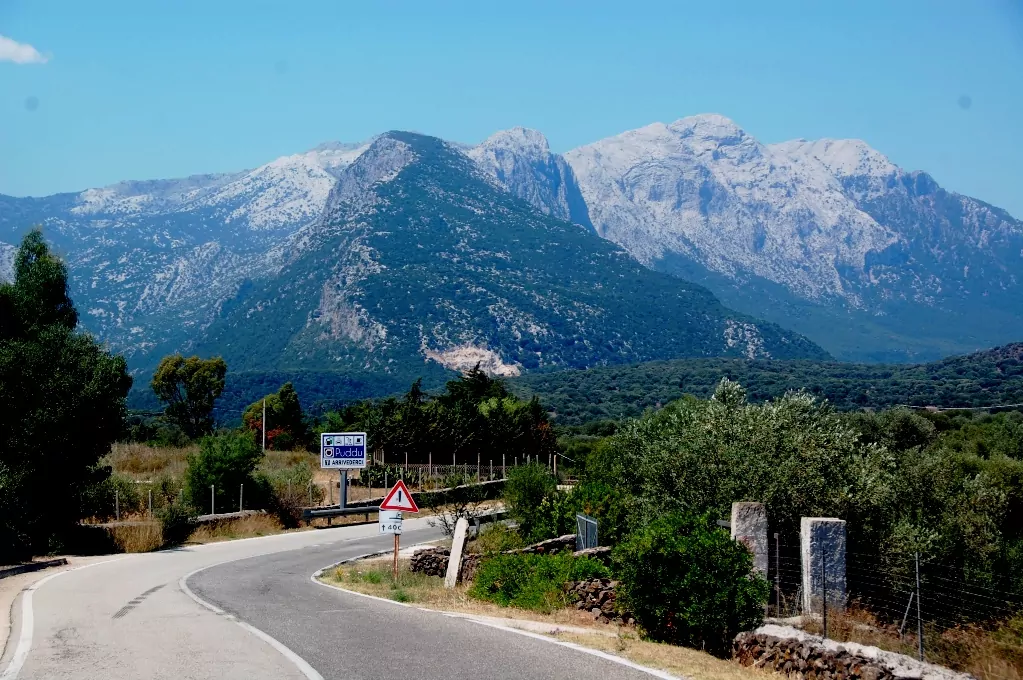 Berg på Sardinien, strax efter Cala Gonone