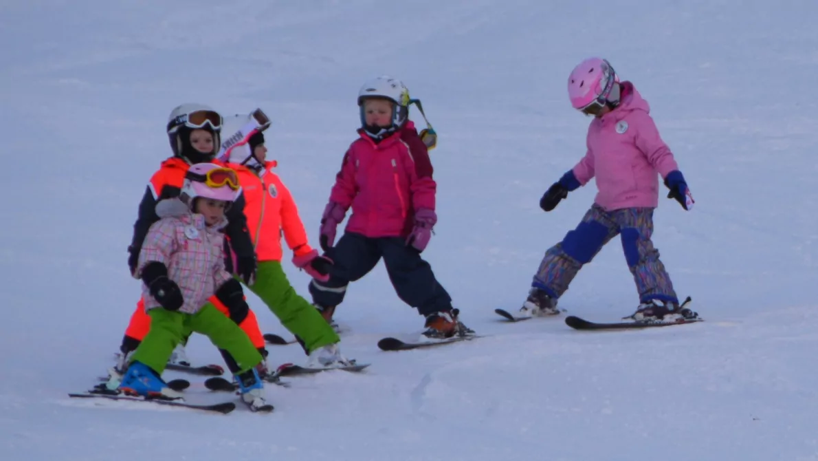 Åka på skidresa i Österrike