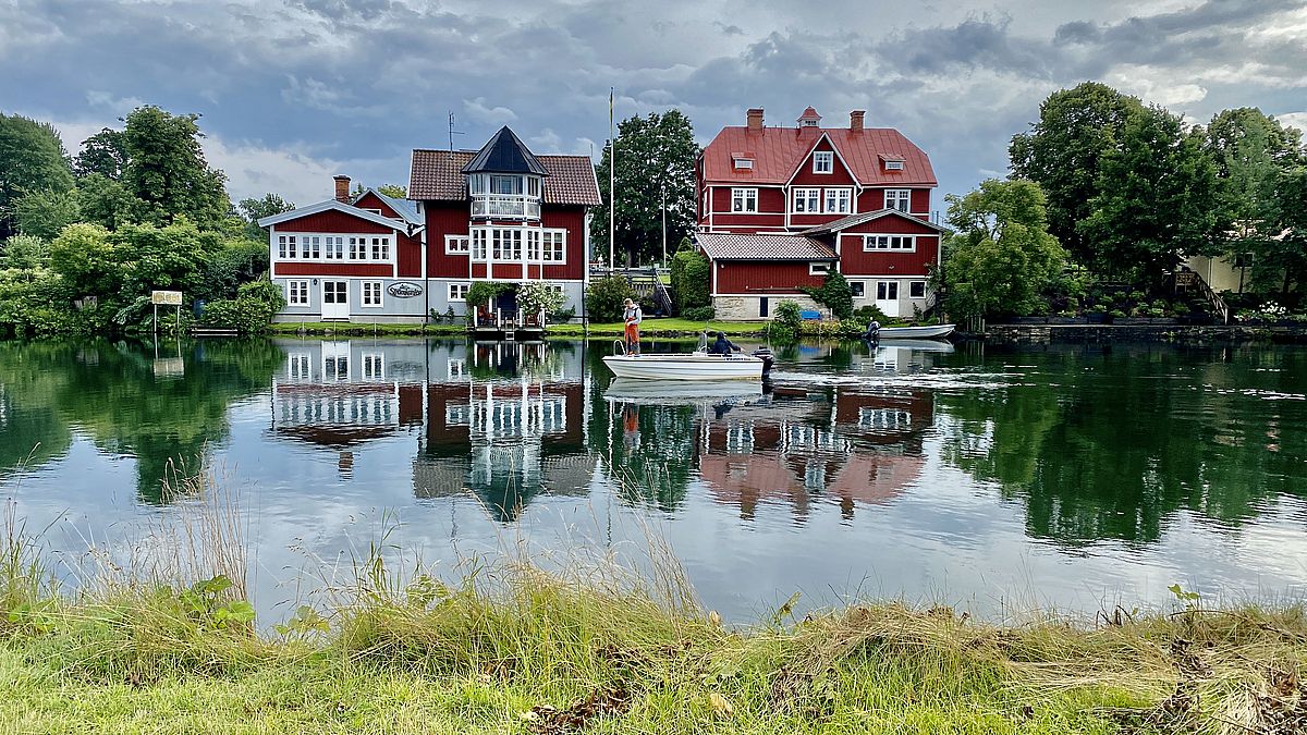 Borensberg vid Göta kanal - slussning och delikatesser | FREEDOMtravel
