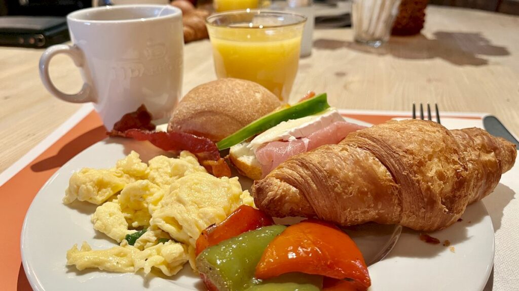 Frukost på Pierdrei hotell