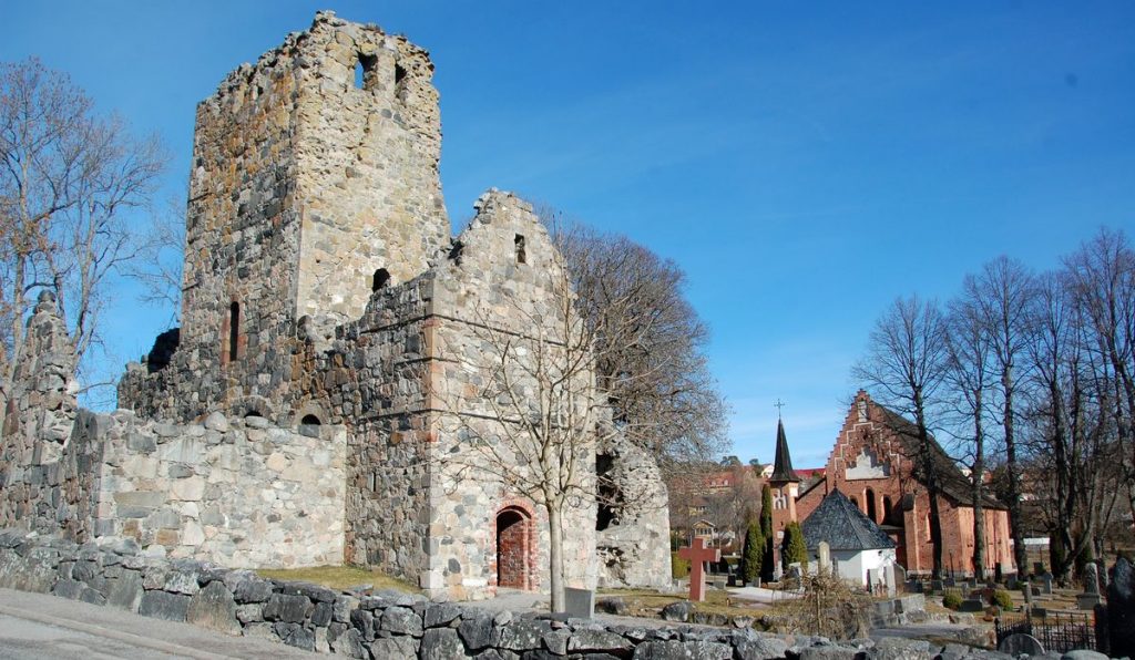 St Olovs kyrkoruin i Sigtuna, Sveriges äldsta stad