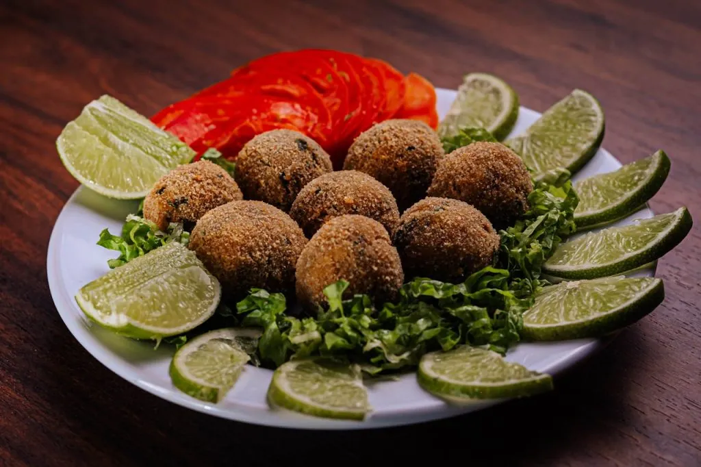 falafel med grönsaker - libanesisk mat