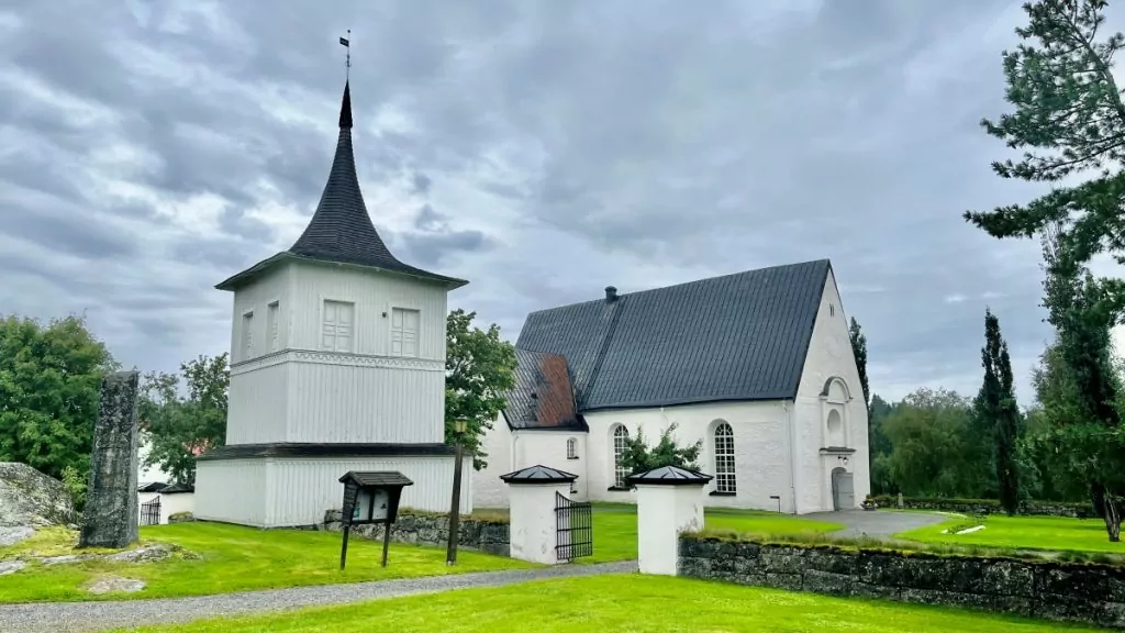 Lövånger kyrka