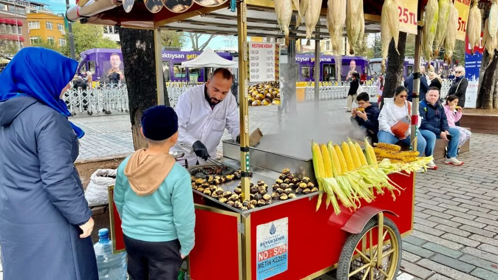 Turkisk mat - majs och kastanjer