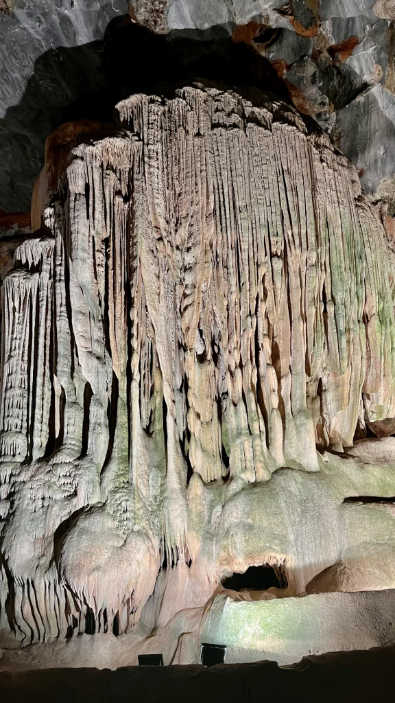 Droppstensgrotta i Oudtshoorn i Sydafrika