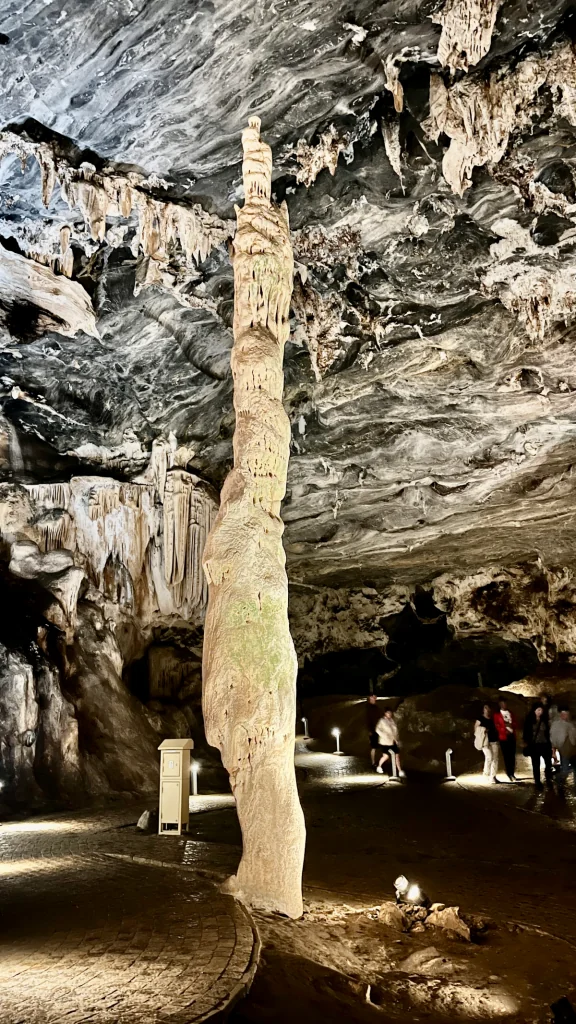 Cango caves