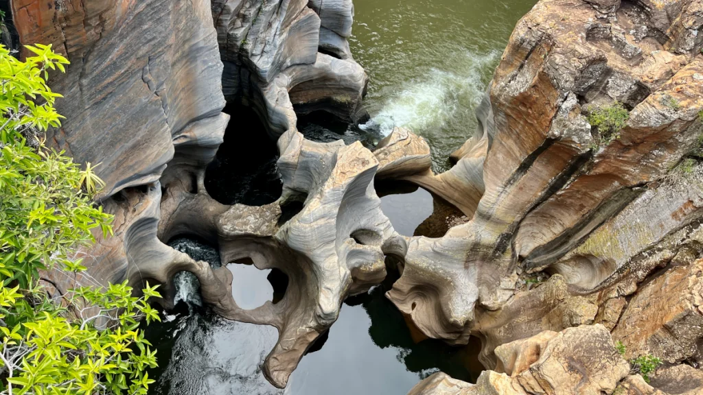 Bourke's Luck Potholes