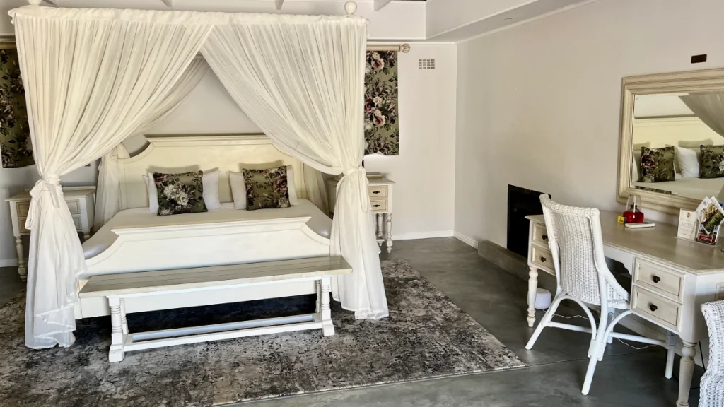 Vingårdar i Stellenbosch - Le Pommier wine estate suite