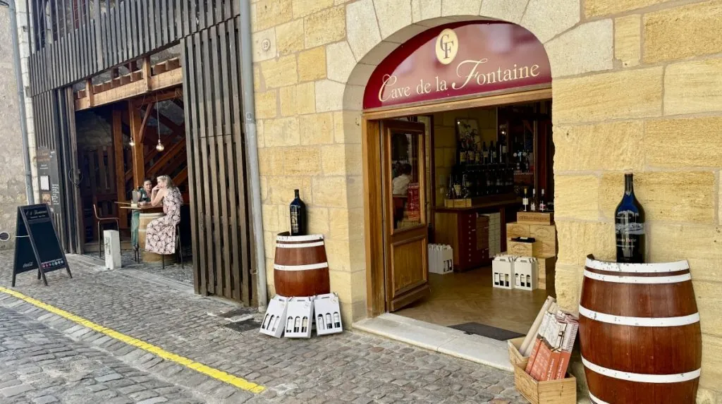 Att göra i Saint-Émilion i Frankrike