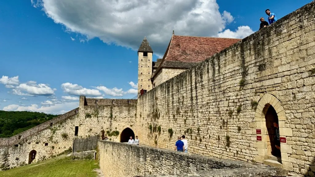 Att besöka Chateau de Beynac i Frankrike