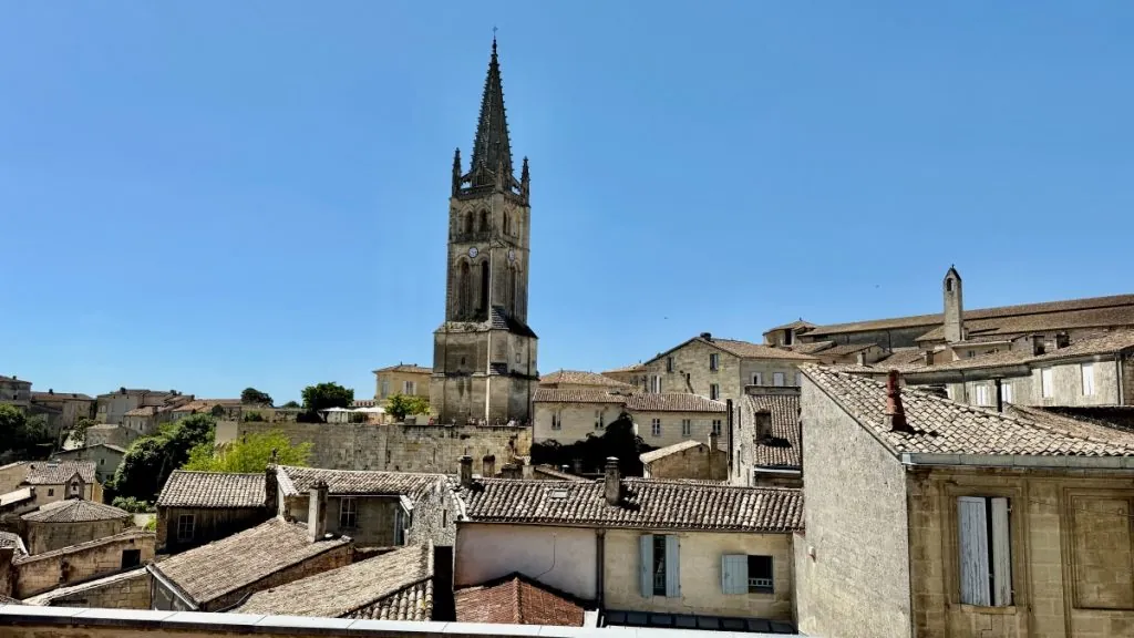 Att göra i Saint-Émilion i Frankrike
