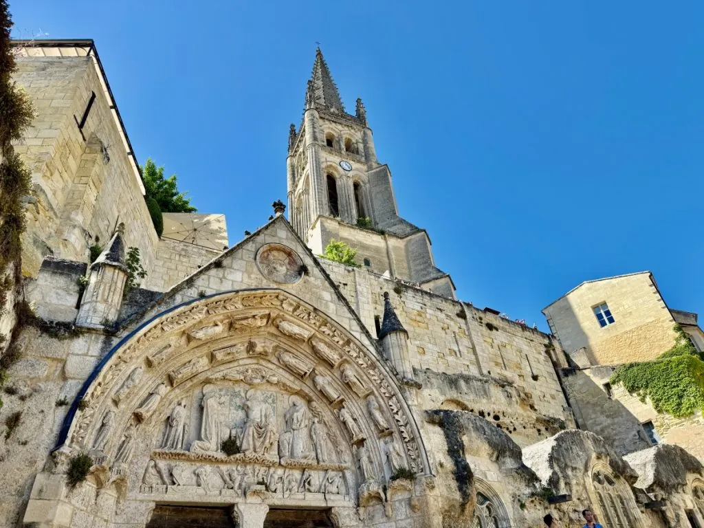 Att göra i Saint-Émilion i Frankrike