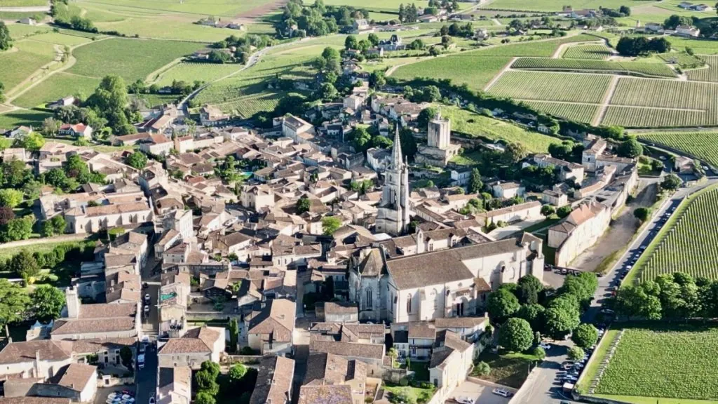 Att göra i Saint-Émilion i Frankrike