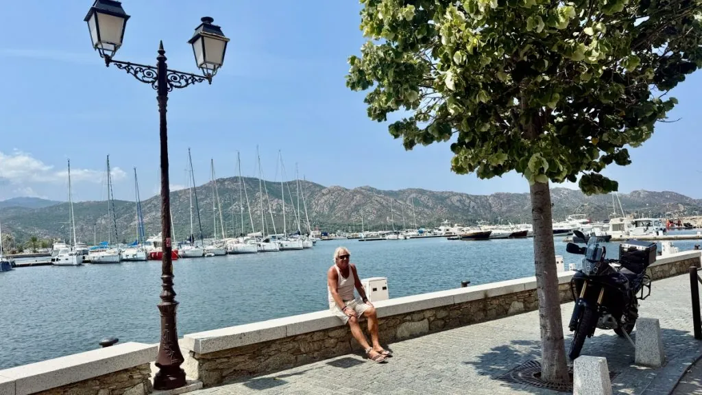 Att göra i Saint-Florent på Korsika - resemagasinet FREEDOMtravel