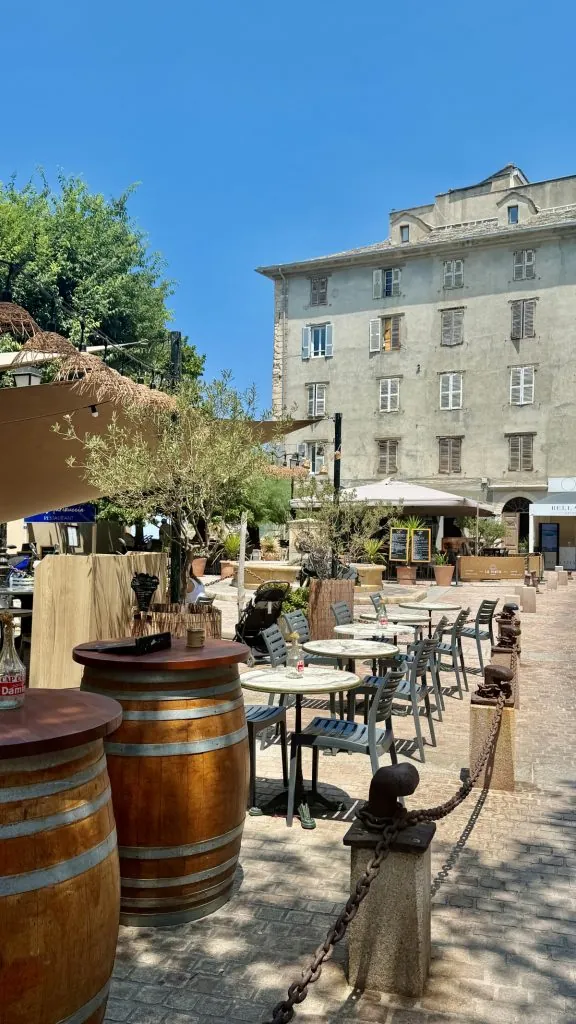 Att göra i Saint-Florent på Korsika - resemagasinet FREEDOMtravel