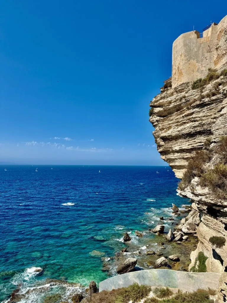 Att göra i Bonifacio på Korsika - FREEDOMtravel resemagasin