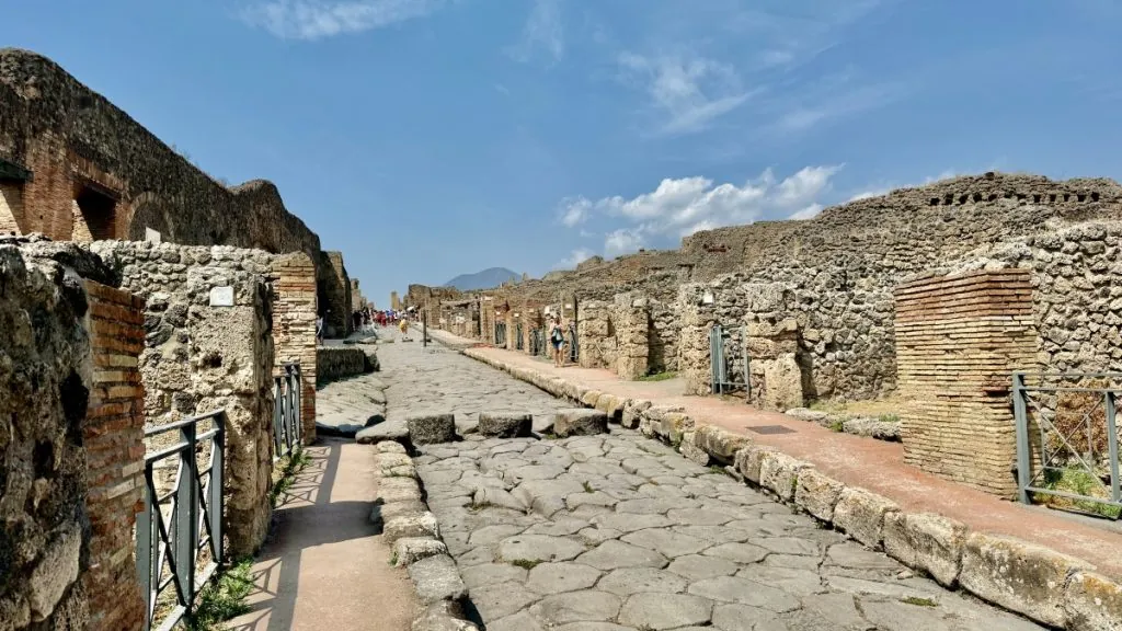 Att besöka Pompeji - FREEDOMtravel resemagasin