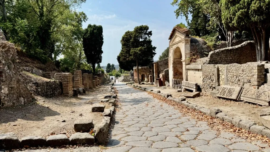 Att besöka Pompeji - FREEDOMtravel resemagasin