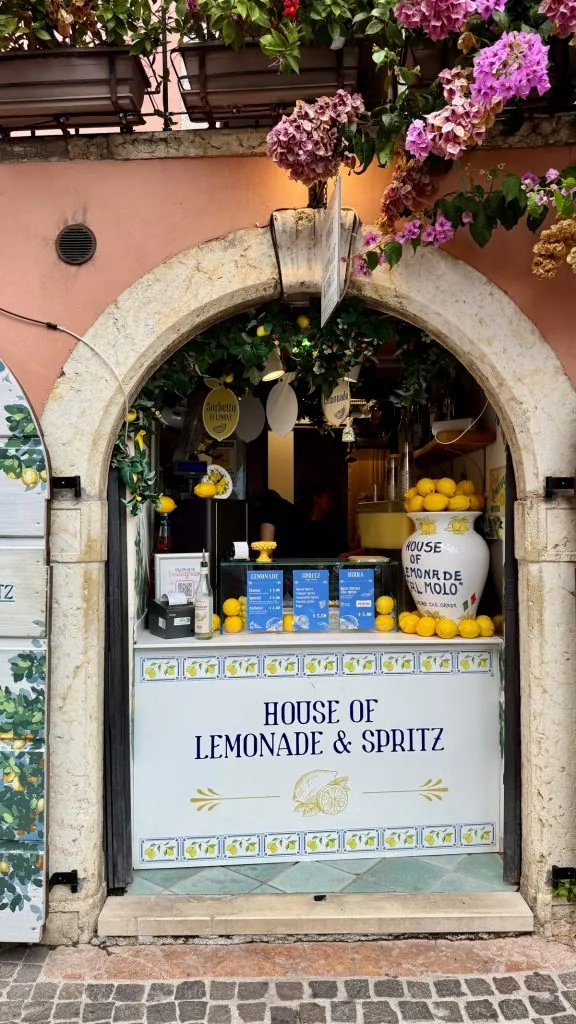 House of Lemonade & Spritz