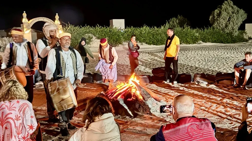 Att göra i Douz i Tunisien