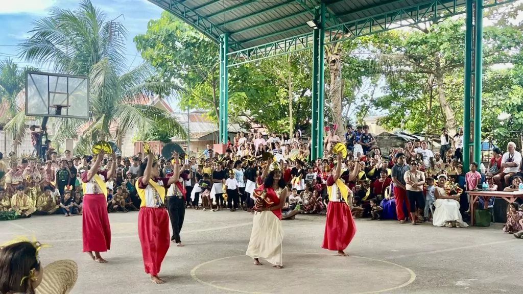 Sinulog festival på Malapascua i Filippinerna