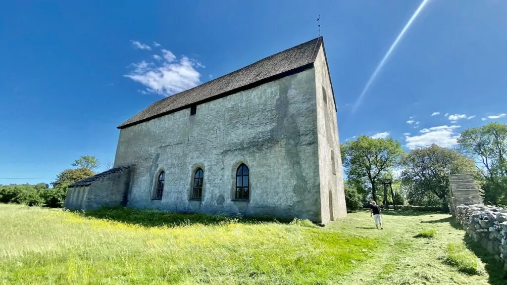 Kyrkoruiner i Sverige