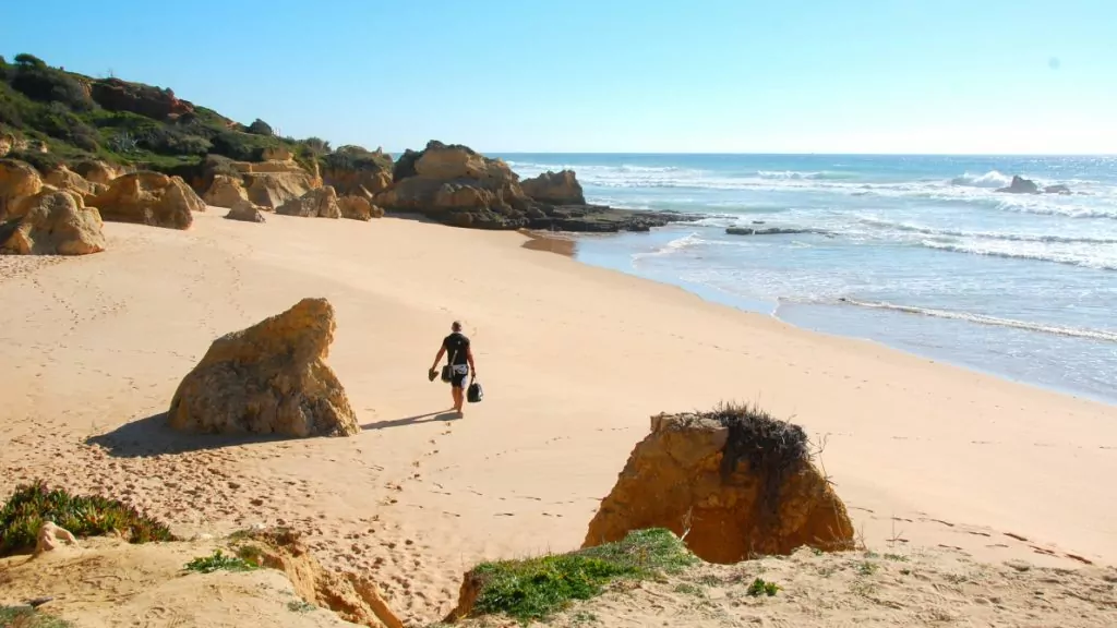 Galé vid Algarvekusten i Portugal