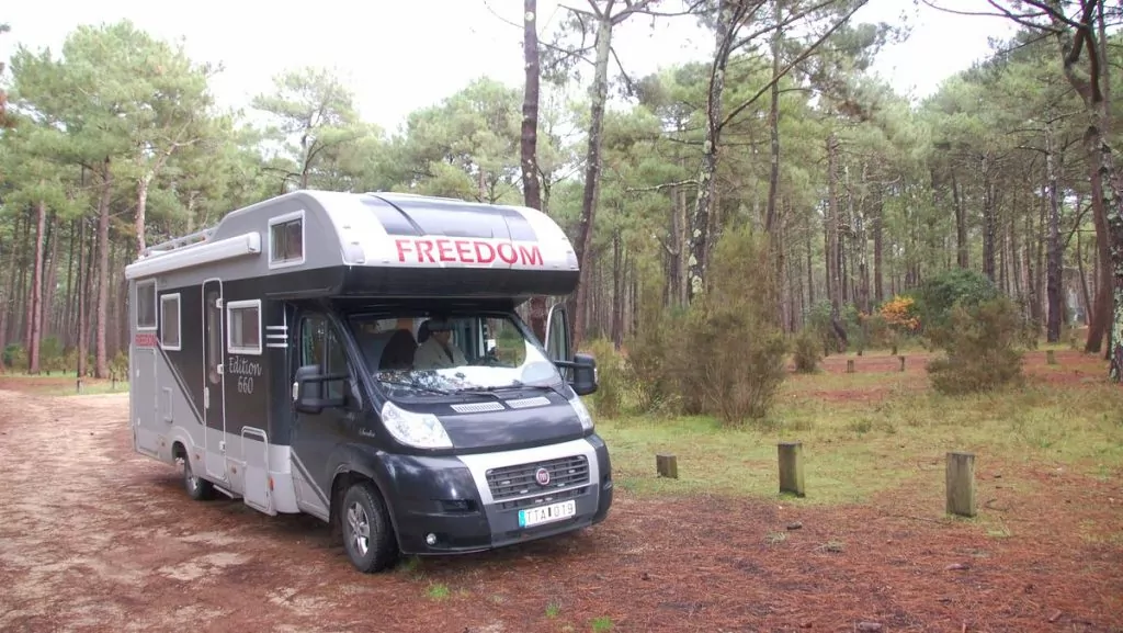 FREEDOM pÃ¥ stÃ¤llplatsen i Biscarosse-Plage