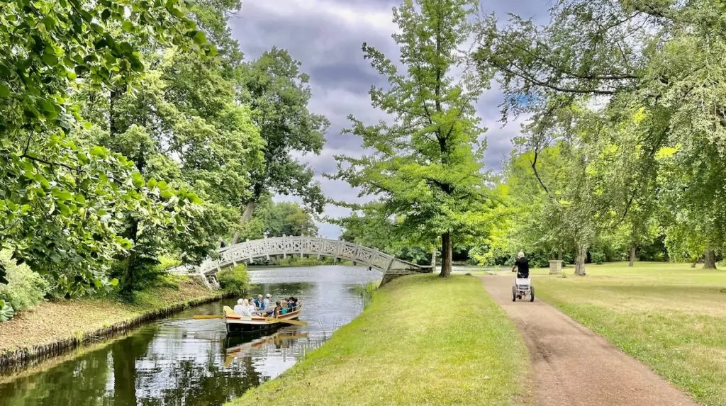 Wörlitzer Park i Dessau-Wörlitz trädgårdsrike