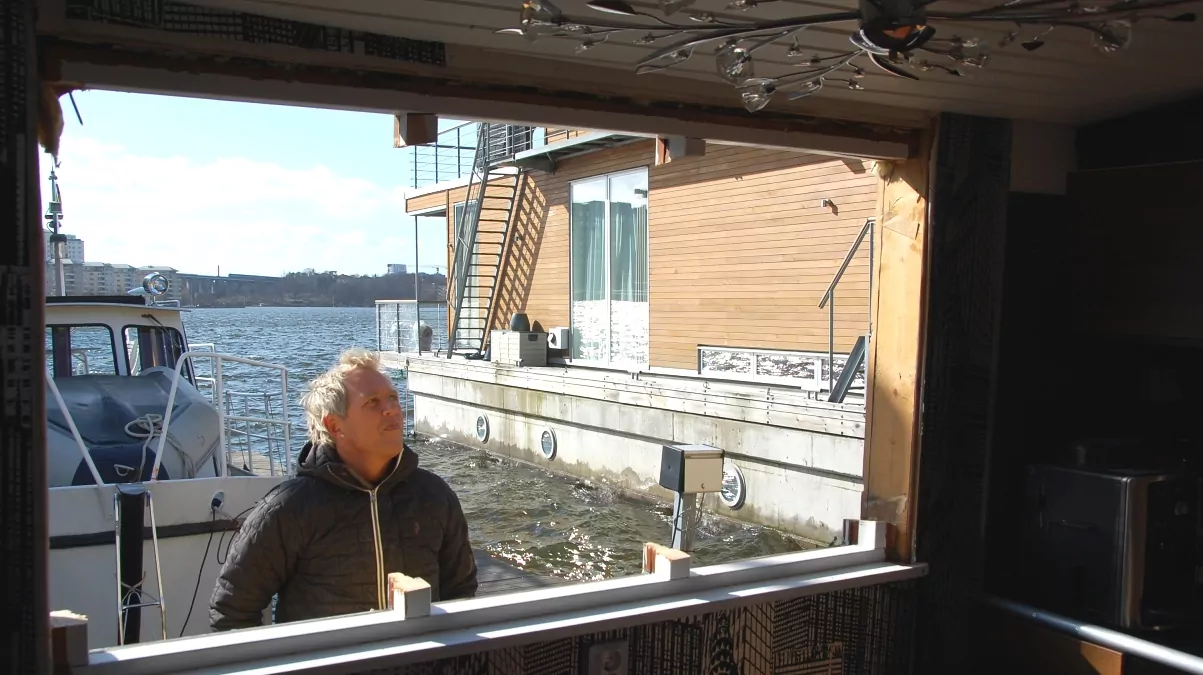 Arbete pågår och Peter funderar över hur han ska gå vidare