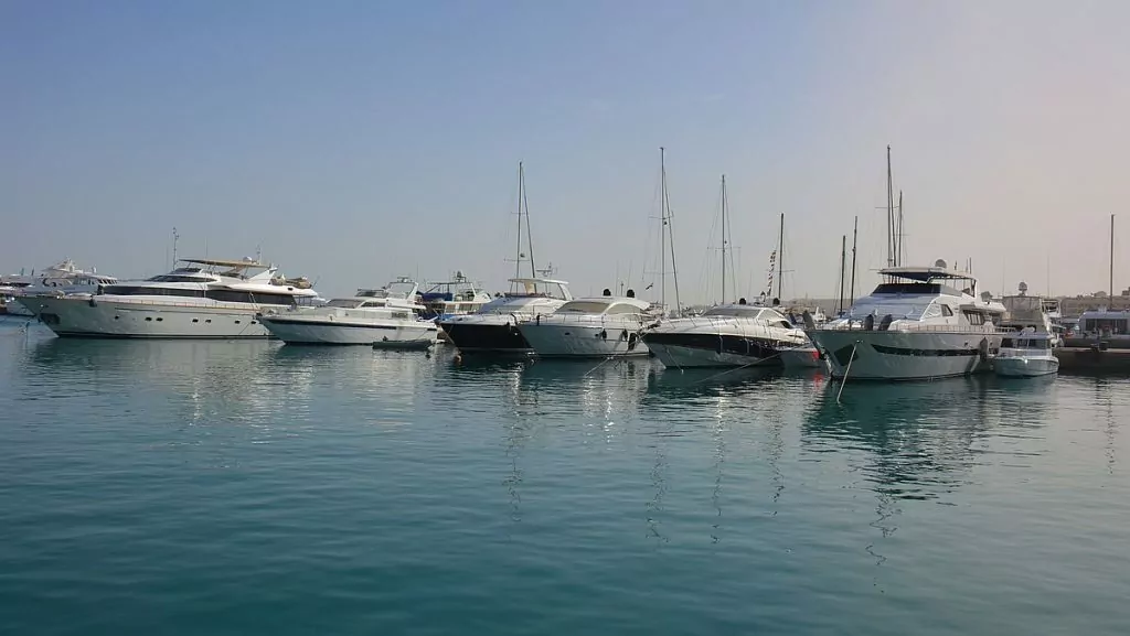 Båtar i Hurghada marina