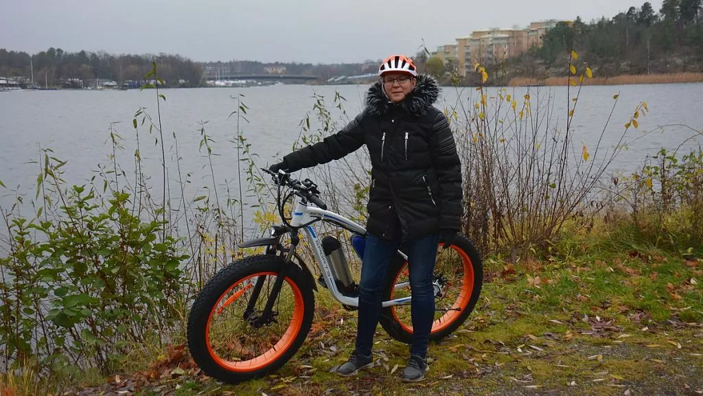 Med våra nya elcyklar