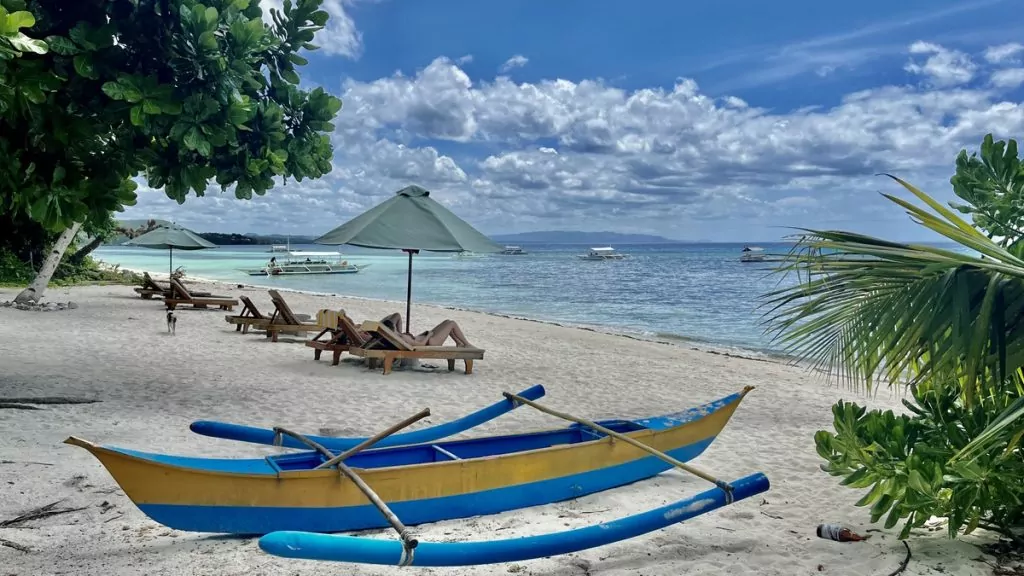 Att göra på Panglao i Filippinerna - Dumaluan beach
