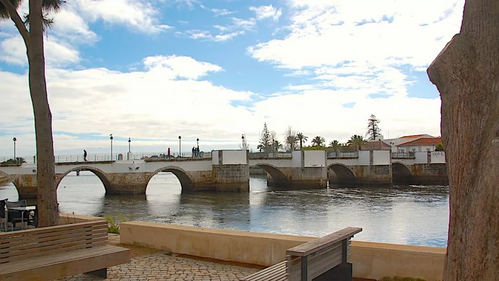 Moriska bron, Tavira